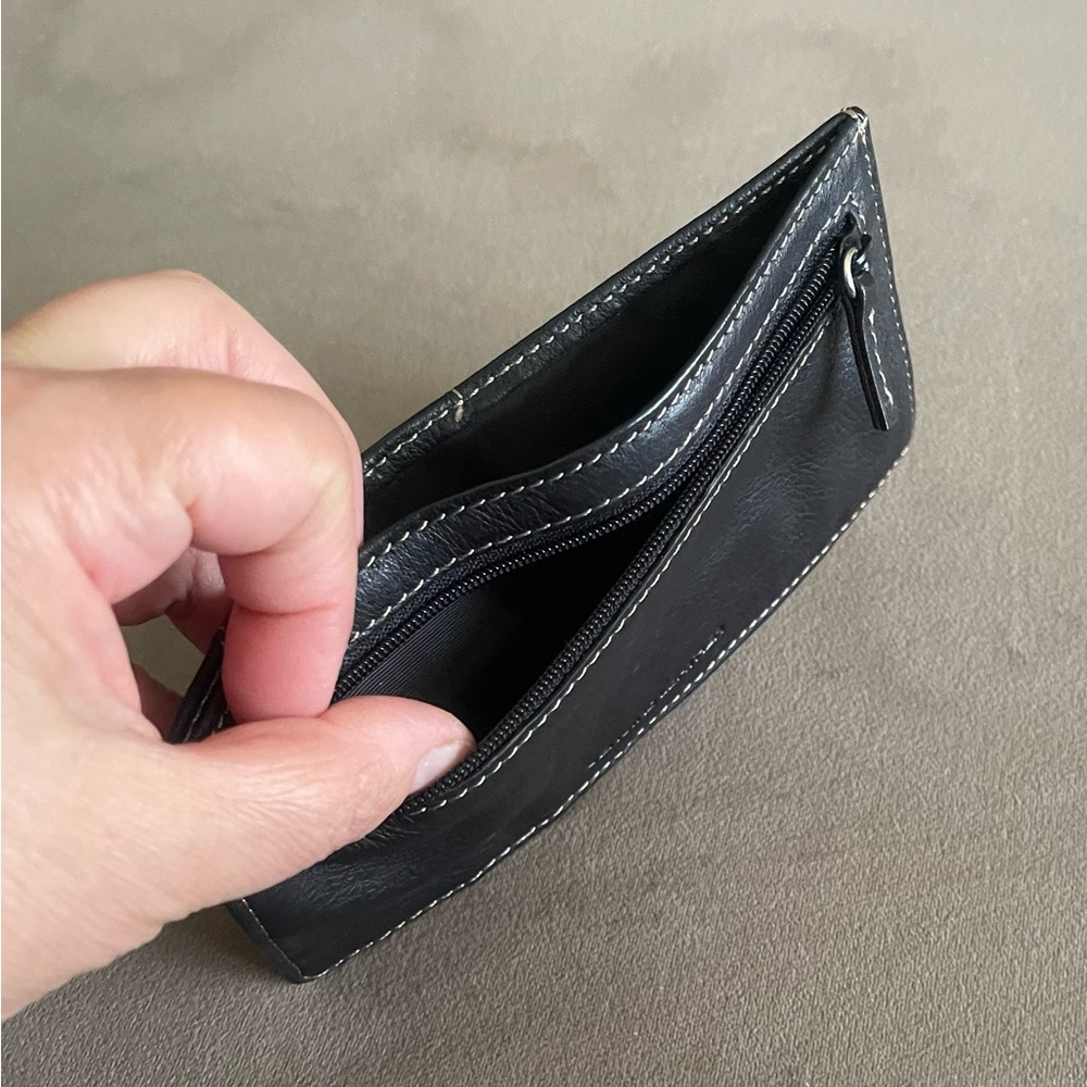 Genuine Leather ID/Card Holder - Picture 4 of 9
